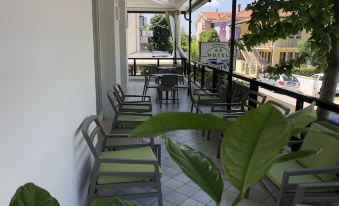 Beach Hotel Clerice