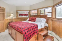 Cabin on Lake Superior ~ 11 Mi to Bayfield! - 3-Star