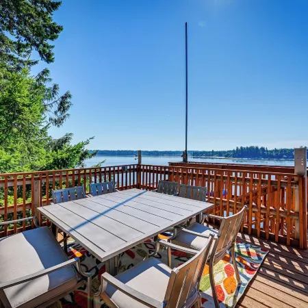 Private Beach at Waterfront Harstine Island Escape