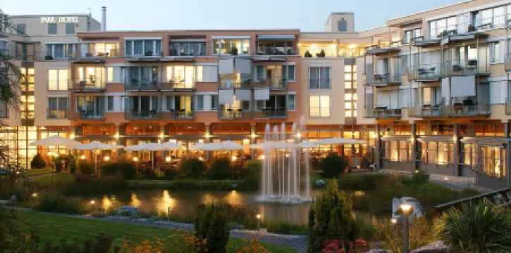 巴德組爾薩克公園酒店