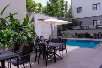 Urban Hotel & Spa - Kolam Renang