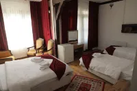 Salih BEY Konagi Hotels near Gumuslu Mosque