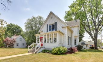 Charming Chesterton Home: w/ Idyllic Location!