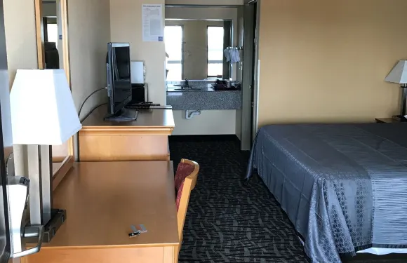 諾曼湖卡羅來納套房酒店