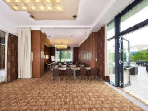 Parkhotel Pörtschach - Das Hotelresort Mit Insellage am Wörthersee Hotels in Portschach am Worthersee