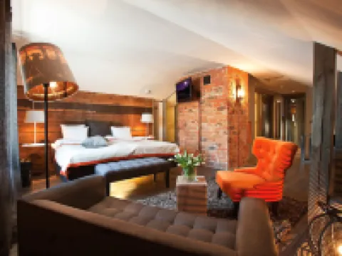 هيسيلبي سلوت Hotels near مطار أرلاندا، الصالة 3