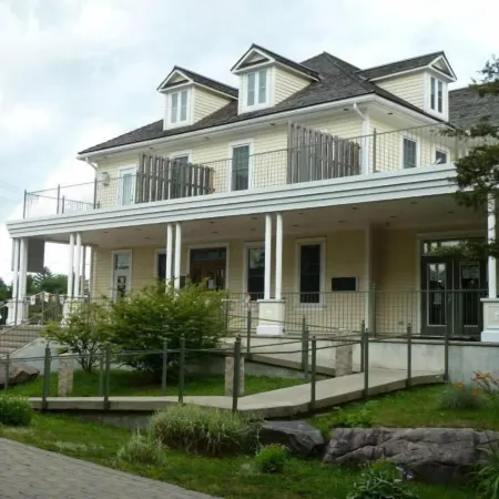 Burleigh Falls Inn