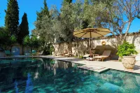 Alaçatı Taş Otel - สระว่ายน้ำแบบอินฟินิตี้
