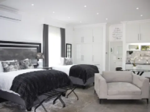 Gracia de Dios Hotels in Benoni