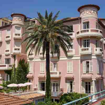 Hôtel le Provençal Hotel Exterior