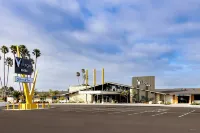 Village Inn Hotel a Vandenberg Village