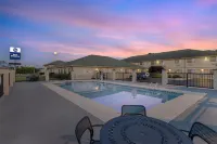 Best Western TimberRidge Inn - Pools