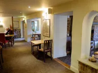 The Pelican Inn Hotels in Hungerford