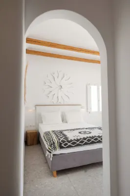Parosquare Central Suites - Homestays