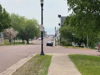 Spacious Walkable in Bayfield!! Lake Views, Steps to Ferry, Marina & Downtown