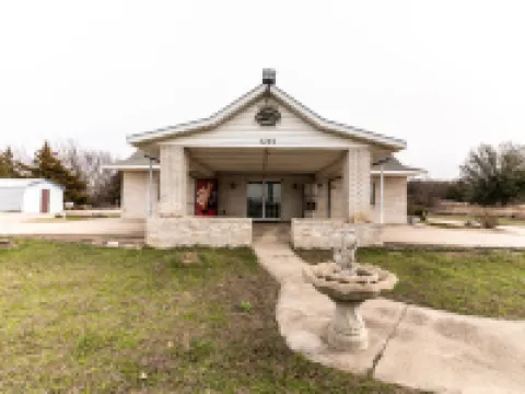 OYO Hotel Decatur TX Hwy 287 Northwest Hotels in Wise County