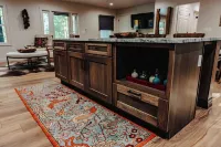 Spacious 7-bedroom cabin near Lake Cumberland