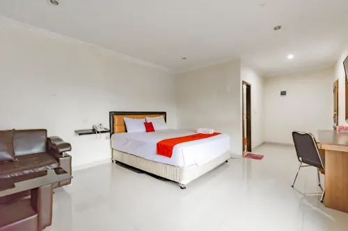 RedDoorz @ Hotel Kridawisata Lampung Hotels in Way Halim Permai
