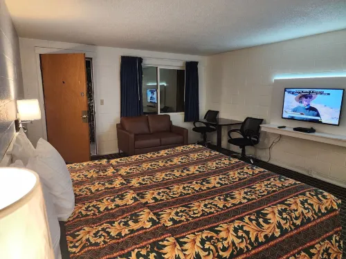 Holiday Lodge Hotels in Hawthorne