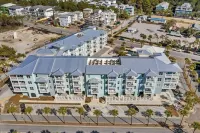 Steps to Beach w View Pool Tennis Luxe Top-Floor Sea la VIE by AvantStay
