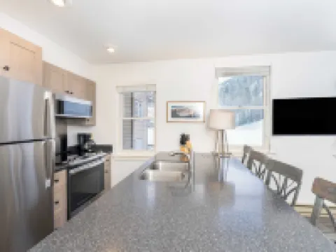 Etta Place 1 by AvantStay Ski in Ski Out Unit w Views of the Slopes Hotels in San Miguel County