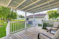 Lake Views & Fireside Bliss: Cecil Cottage w/ Yard - 3-Star