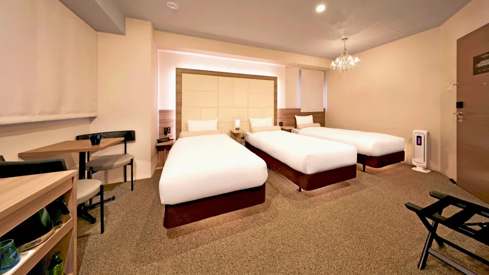 Doutonbori Crystal Hotel