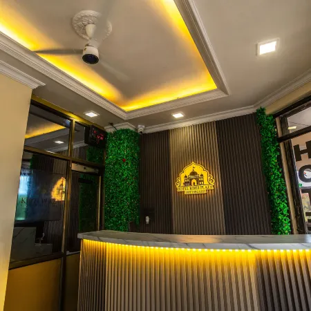 Hotel Kirti Plaza