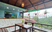 Villa Robert Hotels in Malalayang