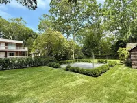 Wainscott Woods Retreat Hotels in Sag Harbor