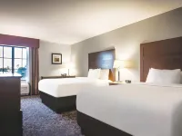 La Quinta Inn & Suites by Wyndham Las Vegas Airport South Hotels in Clark County