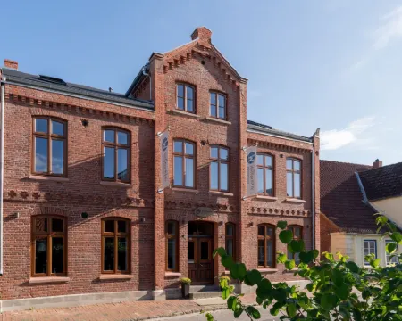 Wellenreiter Gästehaus Tating Hotels in Tating