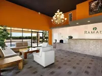 The Grand Inn Peoria - Wifi