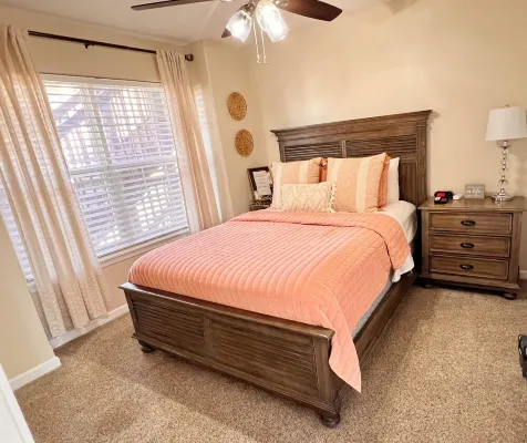 NO STAIRS•Next to SDC & Table Rock Lake•King Master• 2beds 2baths•20ft Patio