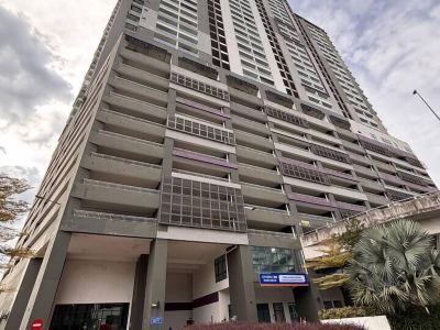 Rooftop Pool Jalan Landmark Apartments