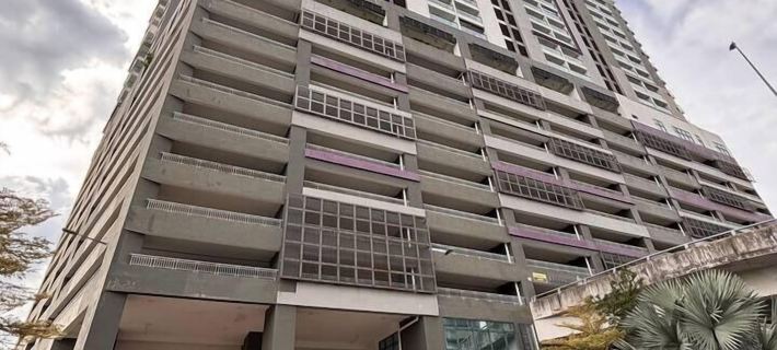 Rooftop Pool Jalan Landmark Apartments Hotels in Cheras