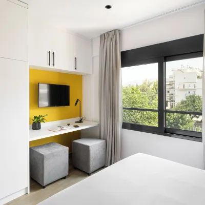 Fits Living Hotel berhampiran Parlimen