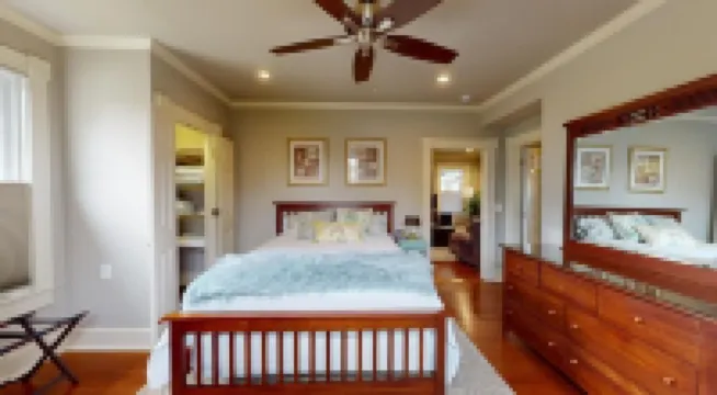 Renovated 1BR - 3 Block Walk to Casino - Clean, Quiet, Safe & Guest-Favorite