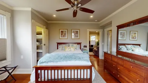 Renovated 1BR - 3 Block Walk to Casino - Clean, Quiet, Safe & Guest-Favorite