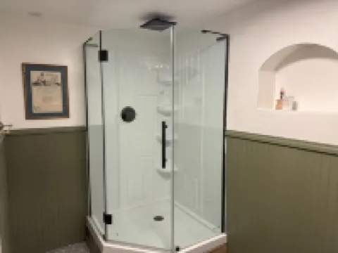 The Creek House - Secluded Stay 10min to Woodstock & Saugerties