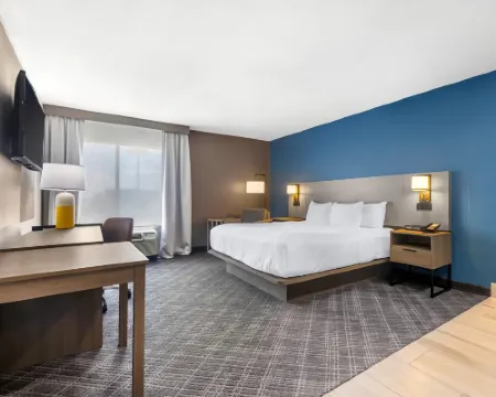 Comfort Inn Bourbonnais Near I-57 Hotels in Bradley