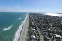 Direct Oceanfront with Secluded privacy Hotels in Melbourne Beach