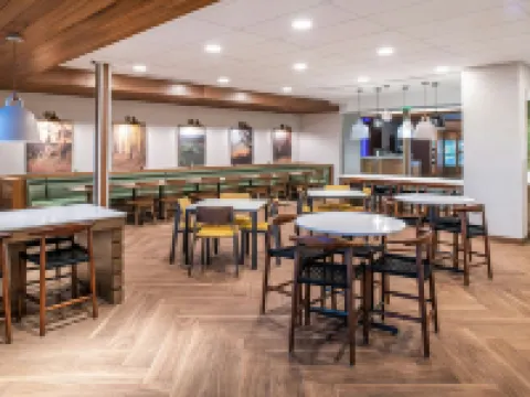 Fairfield Inn & Suites Winters Davis Hotels in Winters