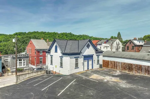 Covington Charm 202
