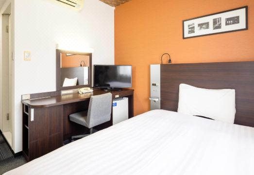 컴포트 호텔 구로사키