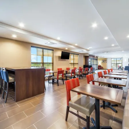 Comfort Inn & Suites North Platte I-80
