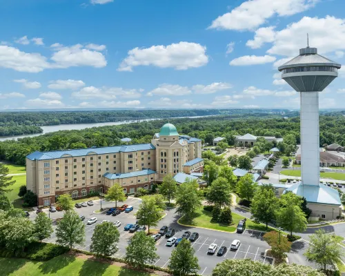 ルネッサンス ショールズ リゾート & スパ フローレンスのホテル