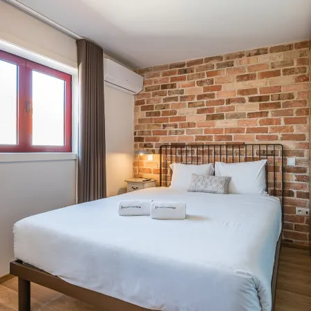 GuestReady - Crayon Walls 3rd