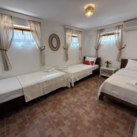 Adahan Bozcaada Otel