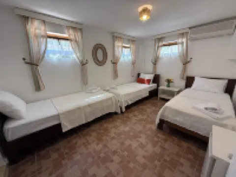Adahan Bozcaada Otel